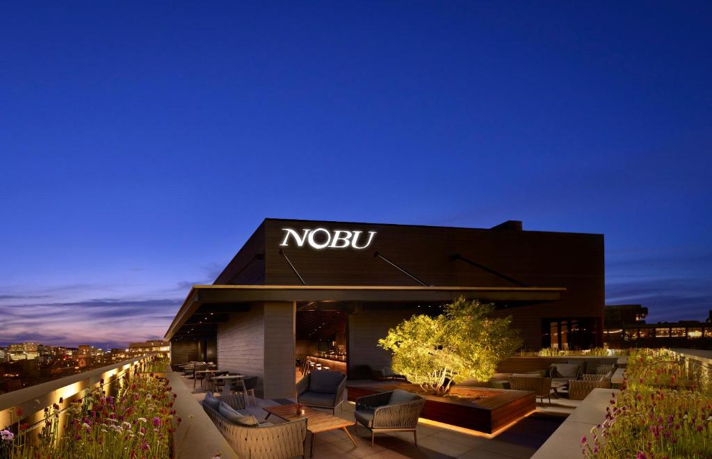 nobu rooftop chicago