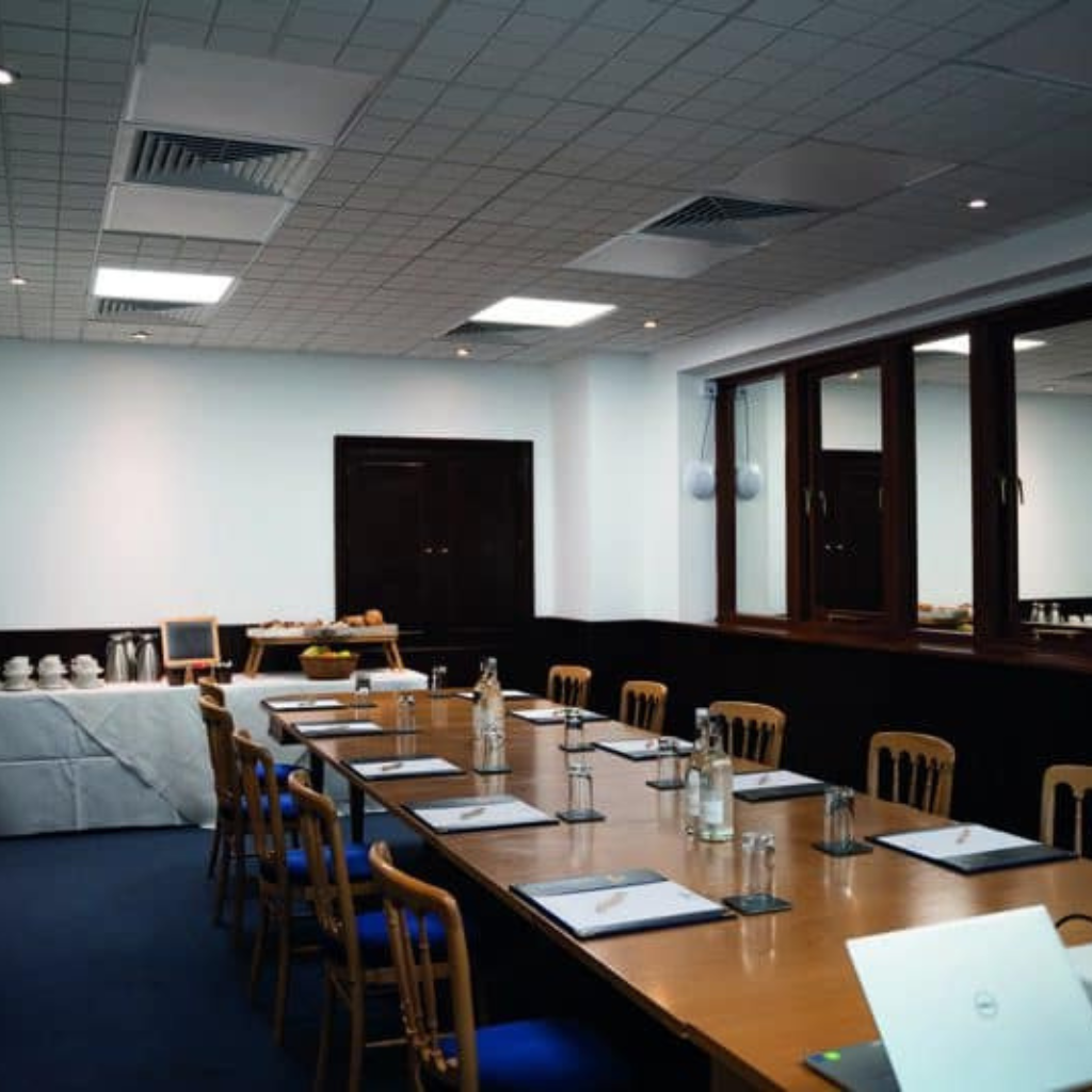 Small meeting hire space Denbies Surrey