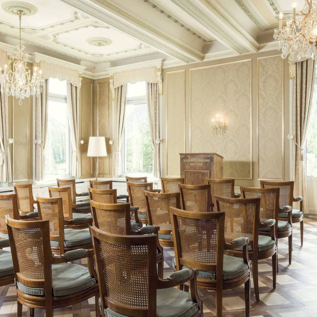 The elegant rooms of the Bel Etage lend themselves well as venues for seminars and meetings