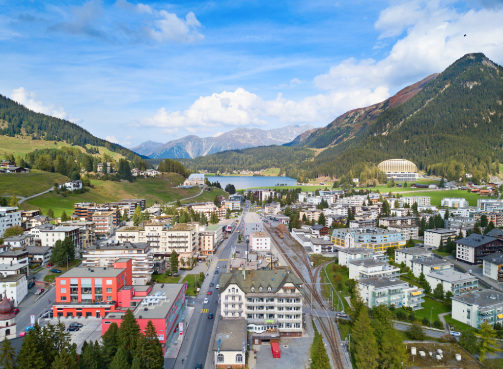 Davos Alpine Gold Summer Incentive Package