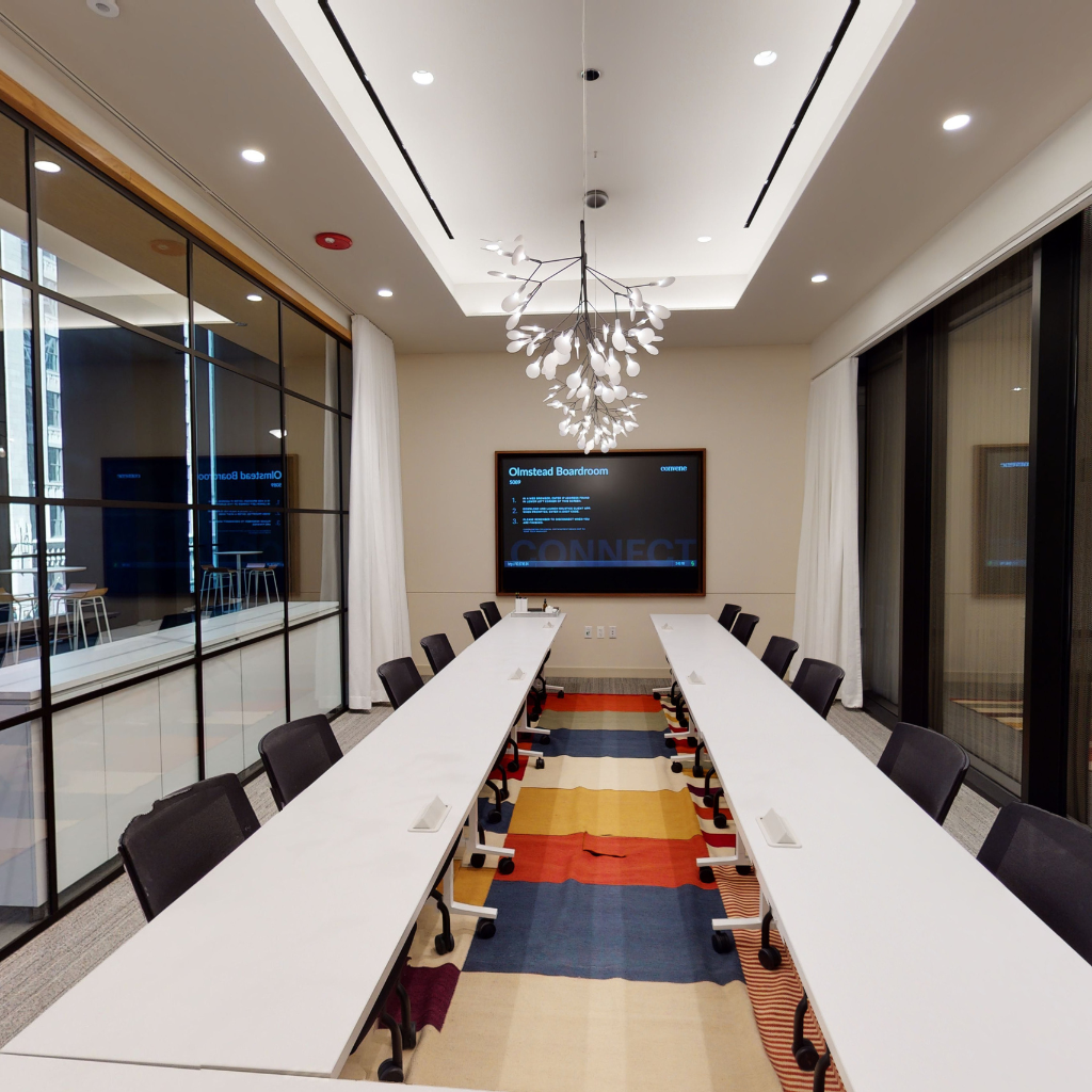 Formerly known as the Sears Tower, Willis Tower offers a range of corporate event spaces, including rooms with panoramic views of Chicago's skyline.