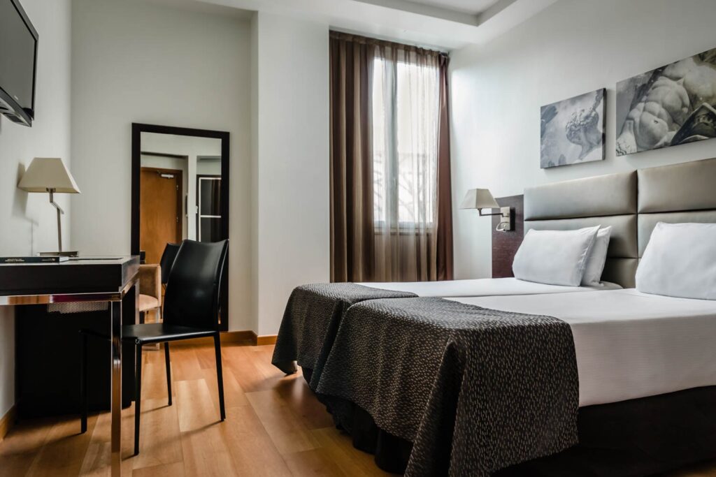 Twin room
